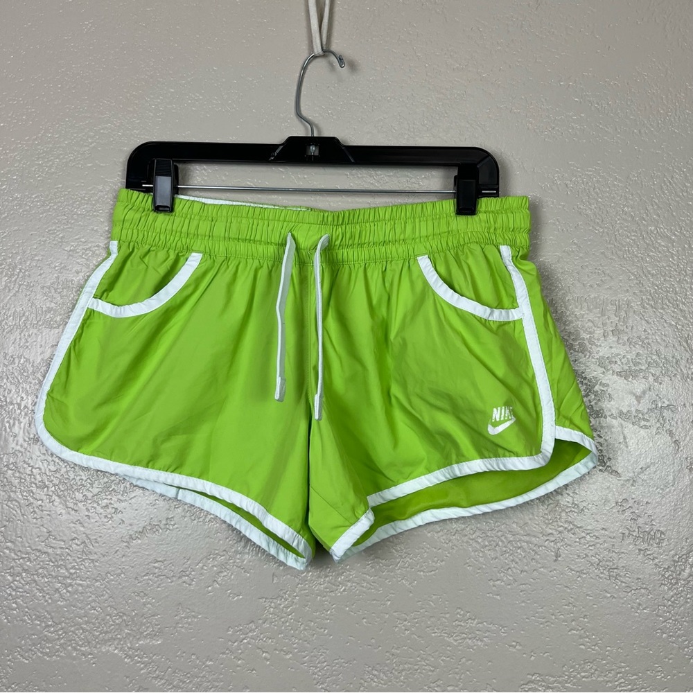 Chosse 5 Ítems For $30 Nike sportswear‎ elastic waist athletic shorts large